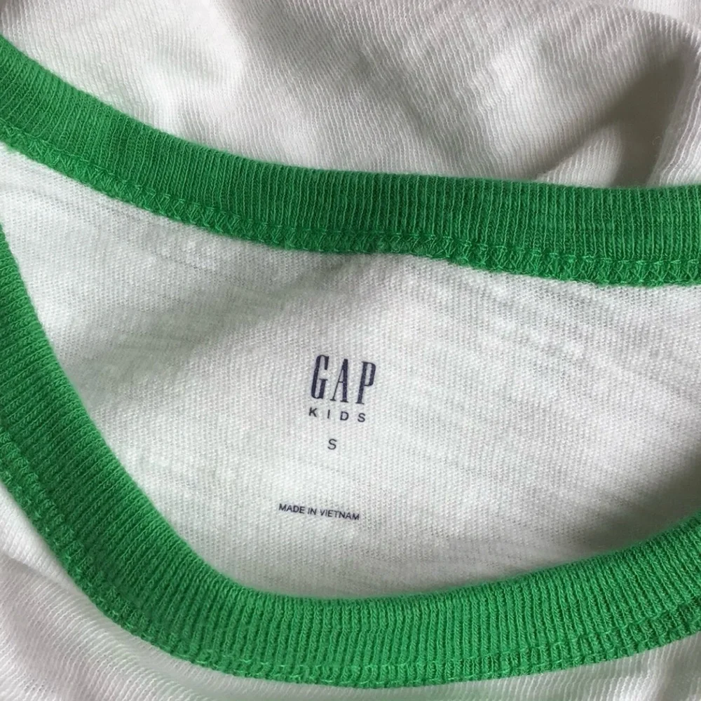 Gap Tshirt With Green Crewneck